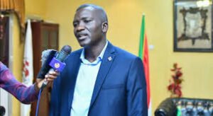 محتال ينتحل شخصية والي وسط دارفور