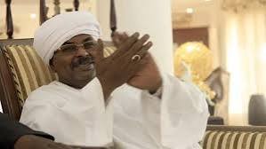 مستجدات بشأن عودة صلاح قوش إلى السودان