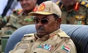 مستجدات بشأن عودة صلاح قوش إلى السودان