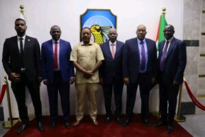 زار بورتسودان جهرا.. مدير المخابرات الاثيوبي، فحص الملفات الملغومة