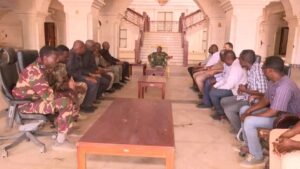 ماذا يجري في القصر الجمهوري!