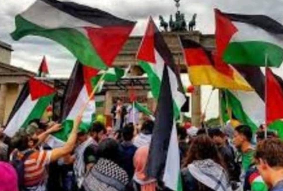 عريب الرنتاوي: عن "صحوة الغرب" و"غفوة العرب" 11 IMG 20250626 WA0048