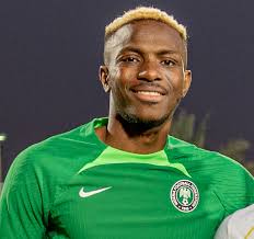 لاعب شهير يرفض انتقال اوسيمين للهلال