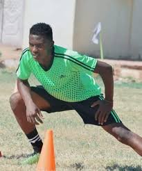 الموت يفجع نجم الهلال