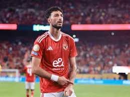 الأندية العربية تطارد لاعبا فلسطينيا 12 الأندية العربية تطارد لاعبا فلسطينيا