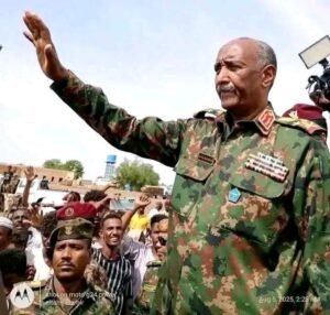 البرهان من ود النورة يطلق تعهدات بتحرير دارفور وكردفان 