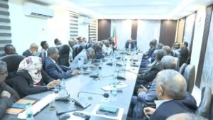 وزير الطاقة الجديد يبشر بشأن توفير الكهرباء 