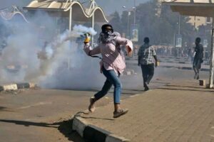 الفريق شيبة ضرار يكشف ملابسات استقبال صائدة البمبان
