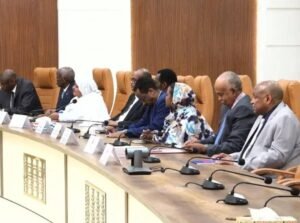 كامل وعد بإحداث اختراقات.. هل تستطيع حكومة الأمل تجاوز التحديات والعقبات! 13 كامل وعد بإحداث اختراقات.. هل تستطيع حكومة الأمل تجاوز التحديات والعقبات!