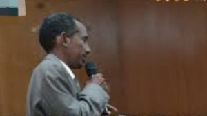 مسجل تنظيمات العمل: الاتحادات المهنية تتمتع بشرعية كاملة 