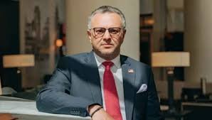 سحبت البساط من منابر الإقليم.. زيورخ.. طاولة المفاوضات الجديدة 12 سحبت البساط من منابر الإقليم.. زيورخ.. طاولة المفاوضات الجديدة