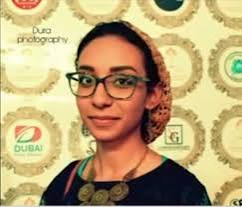 الناشطة المثيرة للجدل وئام شوقي تحتفل بخطبتها 