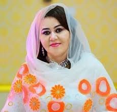 اختيار إعلامية رئيسا لهذا النادي