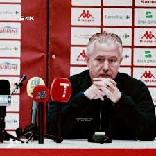 لأول مرة في تاريخ الهلال.. مدرب للضربات الثابتة