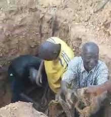 مفاجأة في خط ناقل المياه بأمبدة.. ماذا وجد الفريق الهندسي!