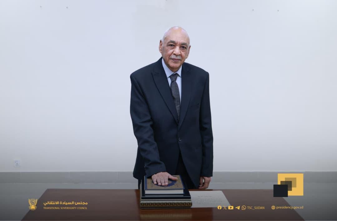 رئيس المحكمة الدستورية يؤدي القسم ويحدد اختصاصات المحكمة 11 IMG 20250902 WA0006