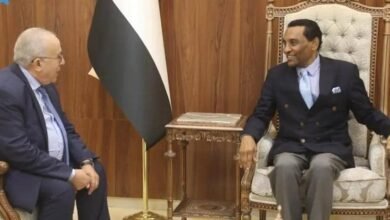 رئيس الوزراء يلتقي العمامرة هذا ما دار بينهما 16 IMG 20250914 WA0013 1