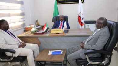 لقاء مهم بين وزير العدل ورئيس اللجنة القانونية لمناصرة ضحايا الانتهاكات في غرب دارفور 14 IMG 20250916 WA0024