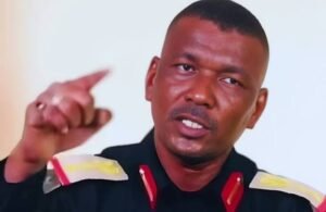 الميلشيا تعتقل ضابط الجيش المتمرد بيل 13 الميلشيا تعتقل ضابط الجيش المتمرد بيل