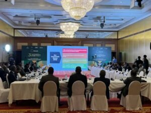 لقاءات مثمرة لوزير المالية مع مسؤولين أفارقة بشأن إعمار السودان