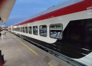 فقد قيمته السوقية.. تدهور الجنيه السوداني.. العلاج بـ (الذهب) 13 فقد قيمته السوقية.. تدهور الجنيه السوداني.. العلاج بـ (الذهب)