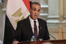 وزير الخارجية المصري يصل بورتسودان.. ماذا في حقيبته!