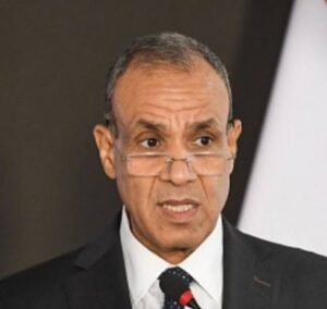 وزير الخارجية المصري يصل بورتسودان.. ماذا في حقيبته!