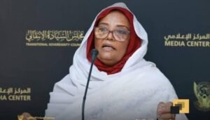 النائب العام تلتقي رئيس الوزراء.. هذا ما دار بينهما 13 النائب العام تلتقي رئيس الوزراء.. هذا ما دار بينهما