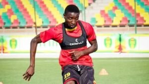 عملية جراحية معقدة لنجم كبير