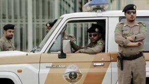 ترحيل أكثر من 13 ألف اجنبي من السعودية.. ماذا هناك؟