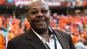 اختيار مذيع بارز رئيسا لهذا النادي