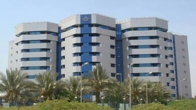 تفاصيل جديدة عن حجز وتجميد حسابات