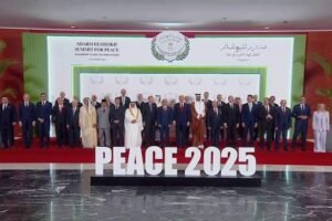 التوقيع على اتفاق غزة لوقف النار.. ماذا ضمن 12 التوقيع على اتفاق غزة لوقف النار.. ماذا ضمن