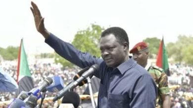 مناوي يطلق تحذيرات ساخنة لحكومة الجنوب .. ماذا حدث! 18 مناوي يكشف أمر خطير بشأن فك حصار الفاشر