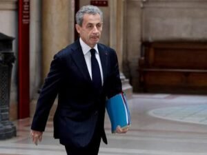 سجن ساركوزري بسبب دعم ليبي