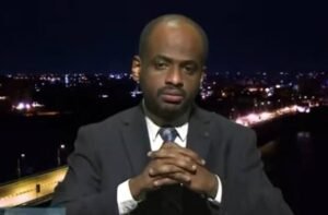 د عبدالعزيز الزبير باشا: رسالة حول الجرائم المروّعة التي ارتكبتها ميليشيا الدعم السريع المتمرّدة في غرب السودان 13 د عبدالعزيز الزبير باشا: رسالة حول الجرائم المروّعة التي ارتكبتها ميليشيا الدعم السريع المتمرّدة في غرب السودان