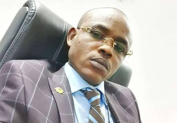 بقال يفجر مفاجأة داوية…