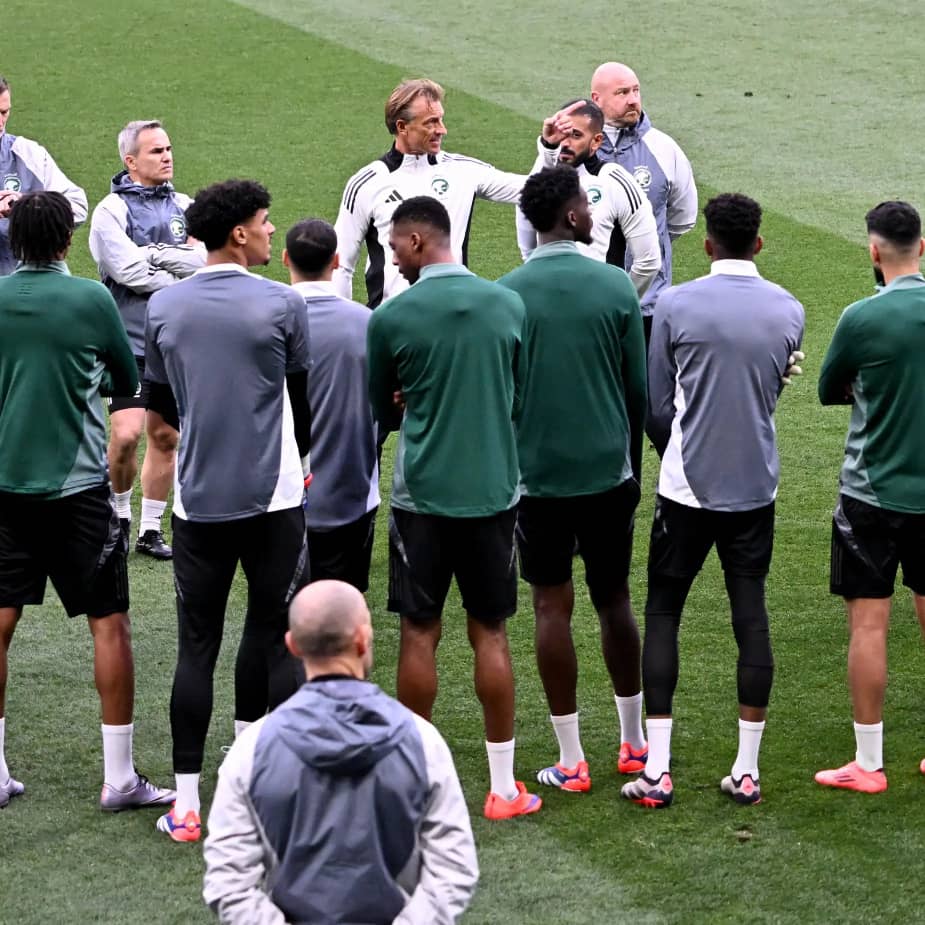 إبعاد لاعب كبير من المنتخب السعودي لهذا السبب 11 IMG 20251110 WA0020