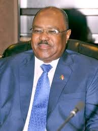 وزير الخارجية يتحدث عن عدم ممانعة الحكومة للإنخراط في لأي جهد يحقق الاستقرار