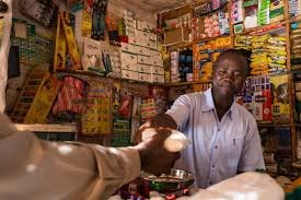 خبير اقتصادي يقدم صورة قاتمة لانخفاض معدل التضخم!