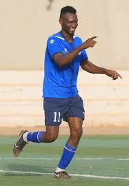 وليد الشعلة يوقع لهذا النادي 13 وليد الشعلة يوقع لهذا النادي