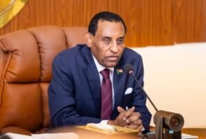 كامل إدريس إلى الولايات المتحدة الأمريكية