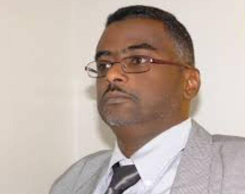 د ياسر محجوب الحسين: "المهدية" وحرب السودان.. مقاربة جديدة لمسلمات تاريخية 11 ياسر محجوب الحسين: السودان.. استراتيجية اقتصاد الغذاء الوقائي