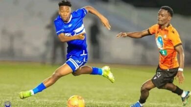 نجم الهلال يرفض جائزة مباراة بسبب الخمور