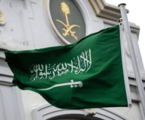 قبيل وصول البرهان للرياض.. إتصال هاتفي بين وزيري خارجية المملكة ومصر .. ماذا جرى! 13 قبيل وصول البرهان للرياض.. إتصال هاتفي بين وزيري خارجية المملكة ومصر .. ماذا جرى!