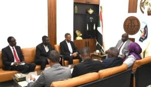 تعهدات من وزارة المعادن بتذليل صعوبات الشركات 