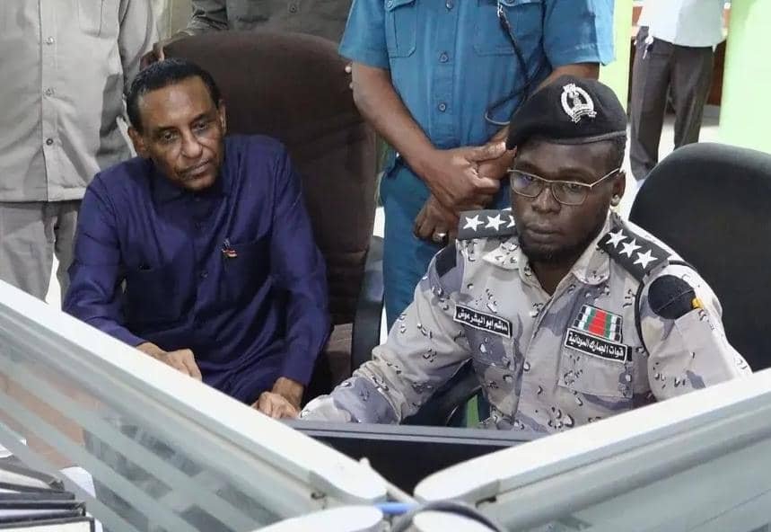 كامل إدريس يشدد: لا تهاون ولا مجاملة في الإجراءات الجمركية.. ماذا حدث!! 11 IMG 20251210 WA0038