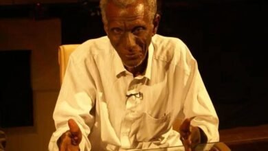 إسحق أحمد فضل الله: يا ايها القبر كم أنت حلو