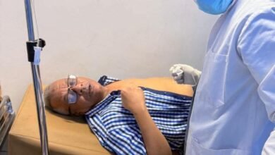 تعرض ناشط بارز للطعن بدولة مجاورة 16 IMG 20251224 WA00021