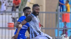 لاعب يرفض عرضا بالدولار من الهلال.. تعرف عليه 13 لاعب يرفض عرضا بالدولار من الهلال.. تعرف عليه